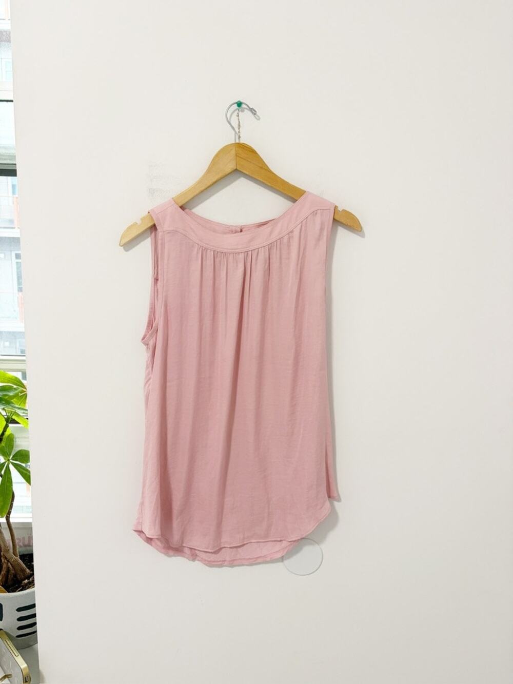 Loft Light Pink Tank Blouse Size Medium